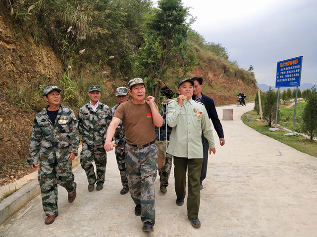 民兵战斗英雄靖西烈士陵园种植纪念树