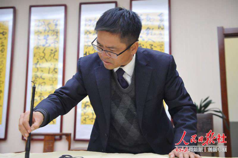 豫东才子宋璨：听从大地和心灵的召唤