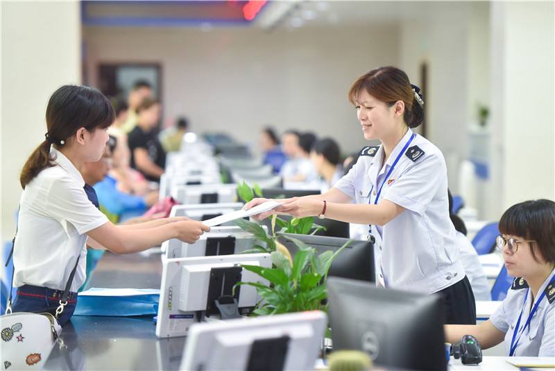 河南商丘：梁园区法院专题研究诉讼服务中心现代化建设