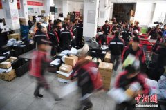 财政部：自2019年1月1日起调整跨境电商零售进口政策