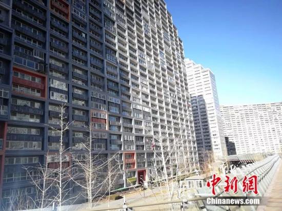 2018年12月，北京像素小区，楼房窗户密密麻麻。<a target='_blank'  data-cke-saved-href='http://www.chinanews.com/' href='http://www.chinanews.com/' >中新网</a>记者邱宇摄