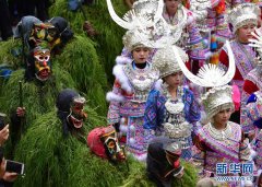  苗山脱贫影像志——多彩坡会助脱贫
