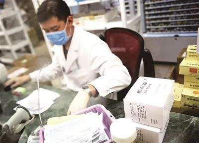    医院内部使用明星小药被以代购名义高价网售 专家解析