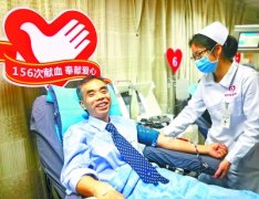 武汉公交司机19年献血近4万毫升