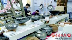 深圳文博会上 章丘铁锅大卖 展销商连夜铺货