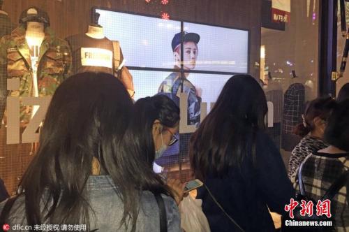 点击进入下一页