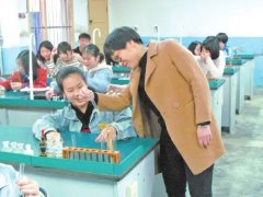 最美教师|庄珍钦：用金子般的心教出乡村金课