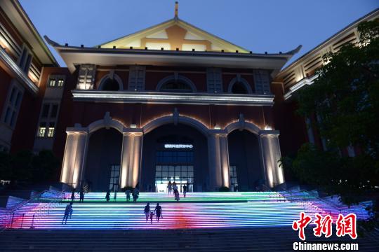夜间经济添活力厦门率先在内地试水科技夜游