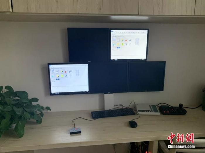 中心监测室。 <a target='_blank'  data-cke-saved-href='http://www.chinanews.com/' href='http://www.chinanews.com/'>中新社</a> 李秋莹摄