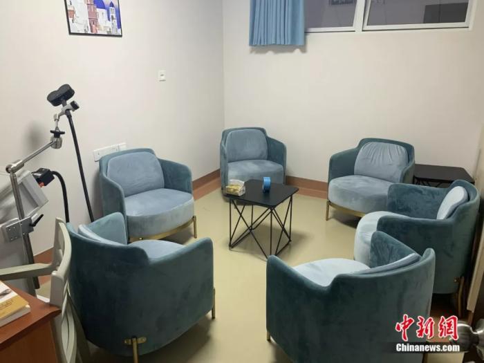 睡眠障碍治疗室。 <a target='_blank'  data-cke-saved-href='http://www.chinanews.com/' href='http://www.chinanews.com/'>中新社</a> 李秋莹摄