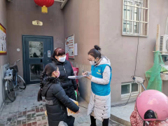 陕西宝鸡陈仓区：疫情防控一线的“宝妈”