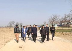 商丘开展“温暖新春 扶贫行”网络公益慰问活动