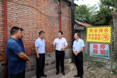 陕西：宝鸡渭滨区委副书记吴昱昕检查防汛备汛工作